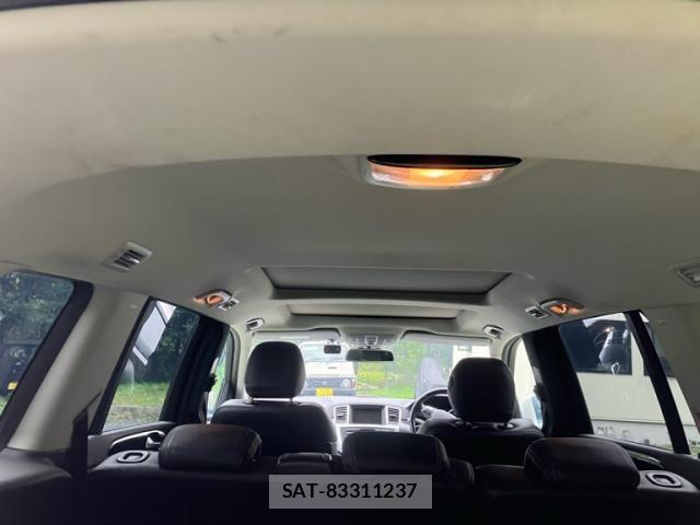 Mercedes Benz GL-CLASS 2015-06 8830286-24