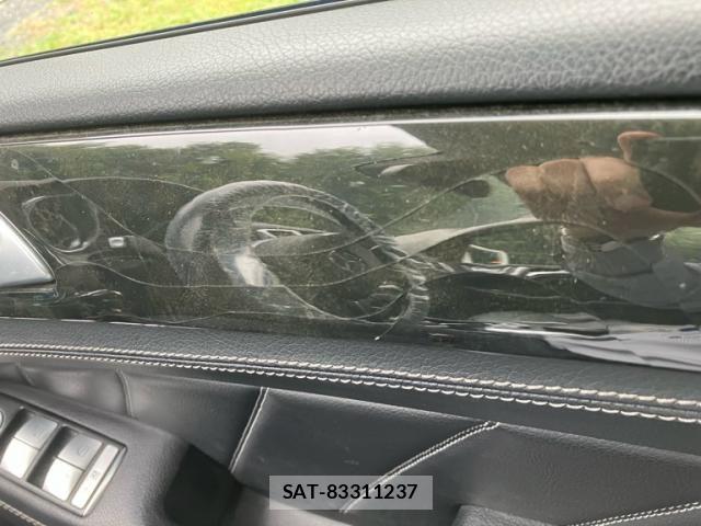 Mercedes Benz GL-CLASS 2015-06 8830286-25