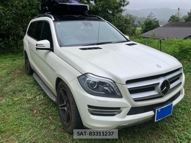 Mercedes Benz GL-CLASS 2015-06 8830286-3