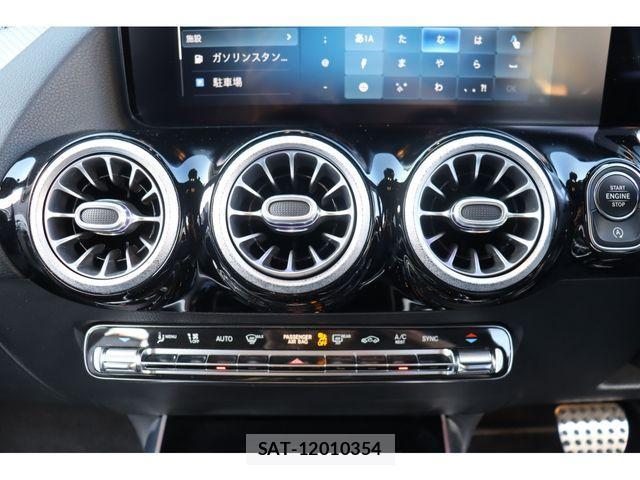 Mercedes Benz GLA-CLASS 2020-01 1207332-11