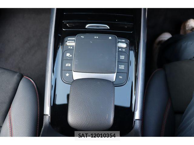 Mercedes Benz GLA-CLASS 2020-01 1207332-13