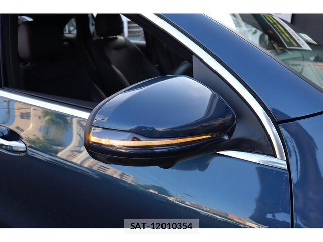 Mercedes Benz GLA-CLASS 2020-01 1207332-19