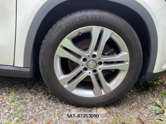 Mercedes Benz GLA-CLASS 2014-09 1207331-9