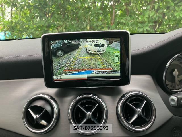 Mercedes Benz GLA-CLASS 2014-09 1207331-17