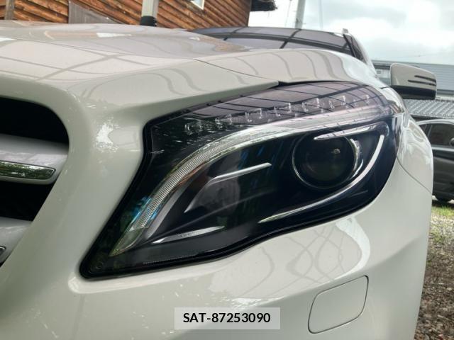 Mercedes Benz GLA-CLASS 2014-09 1207331-26