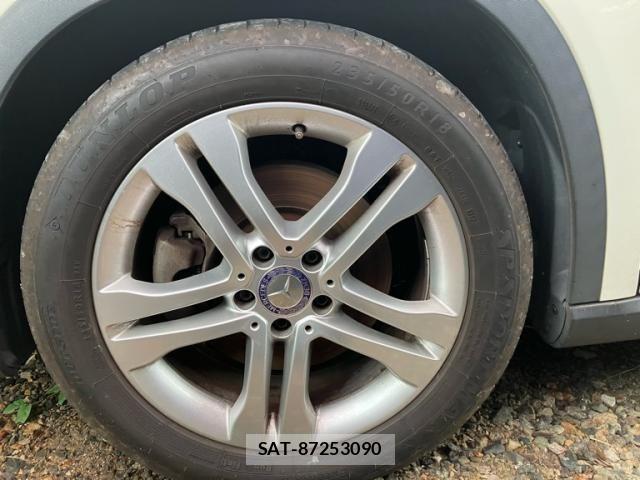 Mercedes Benz GLA-CLASS 2014-09 1207331-8