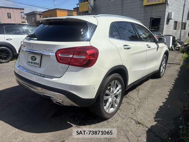 Mercedes Benz GLA-CLASS 2015-03 1292410-1