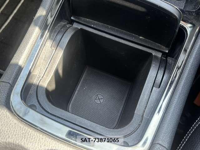 Mercedes Benz GLA-CLASS 2015-03 1292410-19