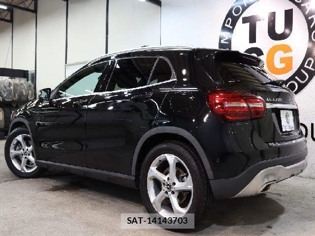 Mercedes Benz GLA-CLASS 2018-06 1302856-2