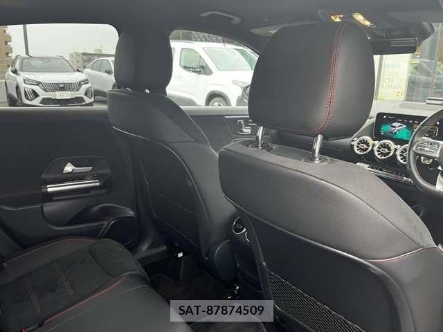 Mercedes Benz GLA-CLASS 2020-09 1313932-12