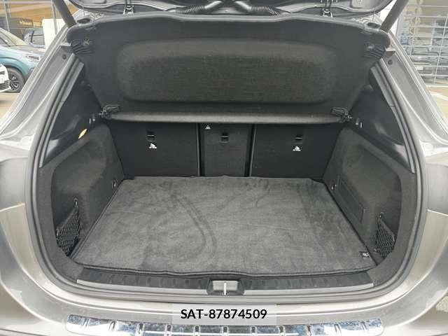 Mercedes Benz GLA-CLASS 2020-09 1313932-14