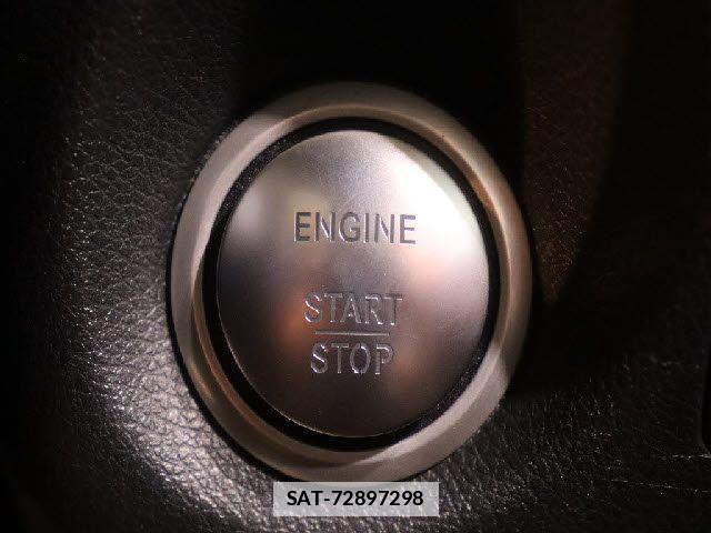 Mercedes Benz GLA-CLASS 2018-10 1354920-11