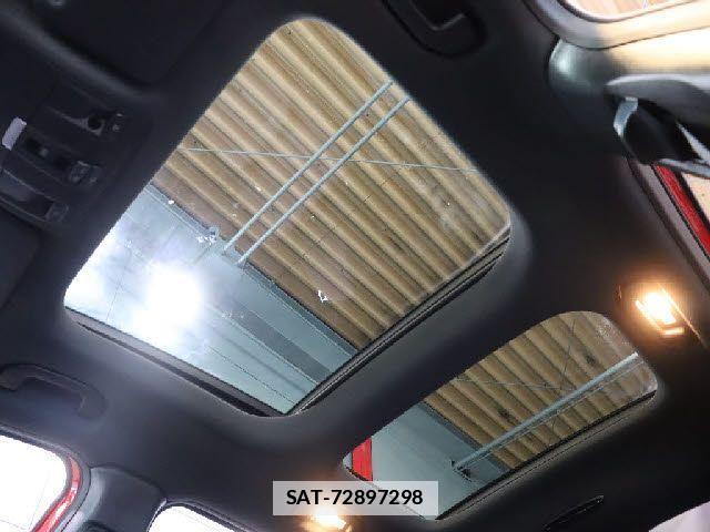 Mercedes Benz GLA-CLASS 2018-10 1354920-12