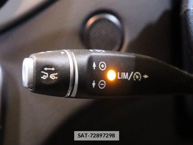 Mercedes Benz GLA-CLASS 2018-10 1354920-14