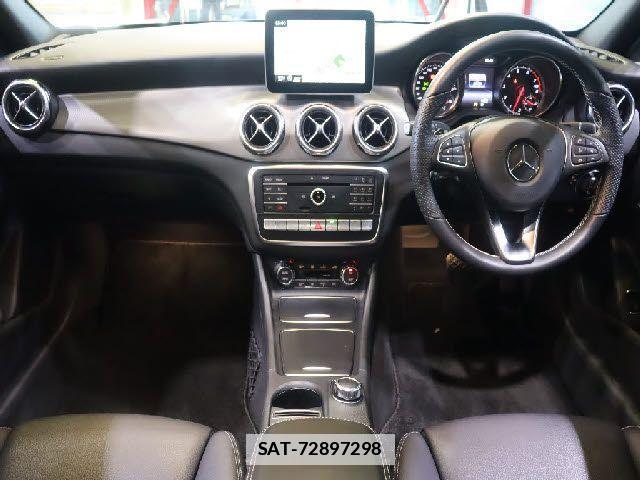 Mercedes Benz GLA-CLASS 2018-10 1354920-1