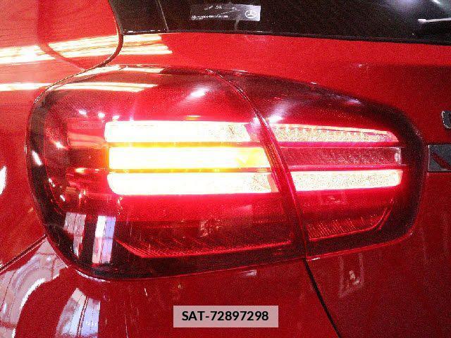 Mercedes Benz GLA-CLASS 2018-10 1354920-24