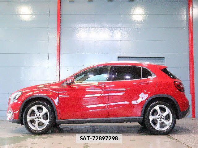Mercedes Benz GLA-CLASS 2018-10 1354920-2