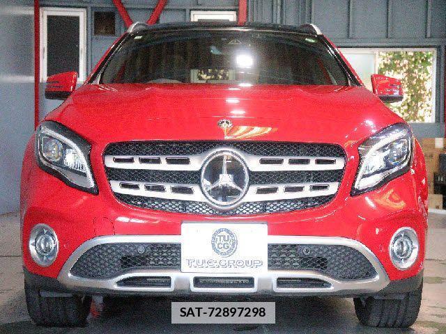 Mercedes Benz GLA-CLASS 2018-10 1354920-4