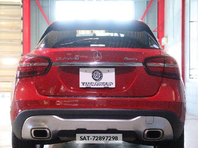 Mercedes Benz GLA-CLASS 2018-10 1354920-5