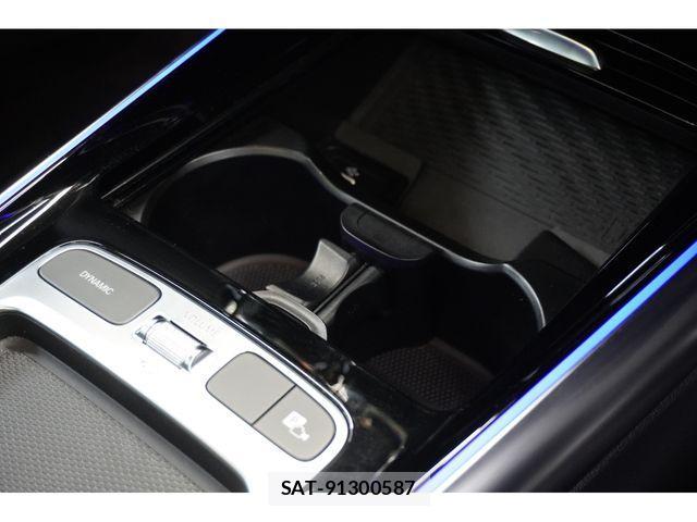 Mercedes Benz GLA-CLASS 2023-10 1372326-13