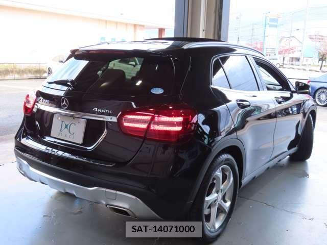 Mercedes Benz GLA-CLASS 2017-11 1416932-8