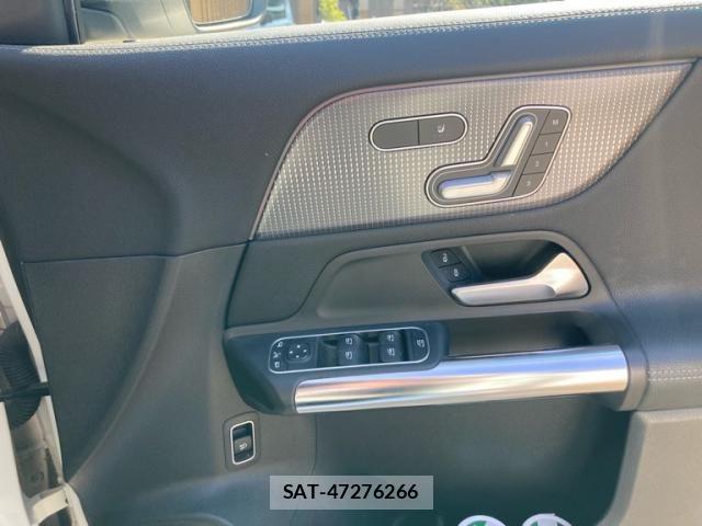 Mercedes Benz GLA-CLASS 2021-12 1446140-13