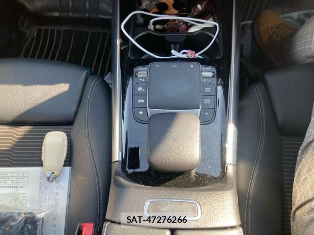 Mercedes Benz GLA-CLASS 2021-12 1446140-15