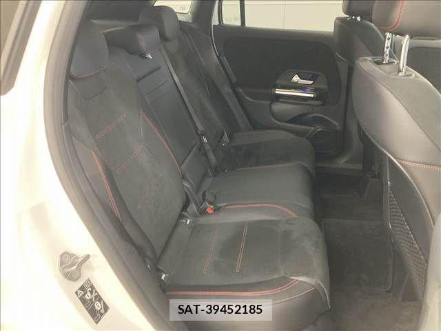 Mercedes Benz GLA-CLASS 2020-10 1496079-12