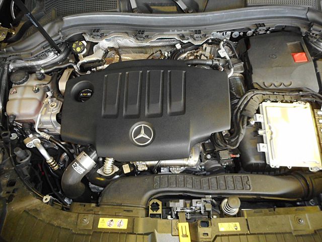 Mercedes Benz GLA-CLASS 2021-06 1546768-29