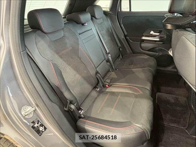 Mercedes Benz GLA-CLASS 2020-08 1744809-9