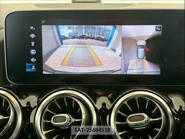 Mercedes Benz GLA-CLASS 2020-08 1744809-3