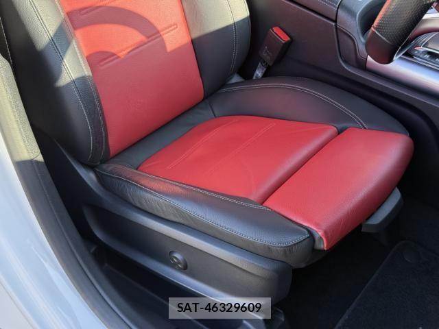 Mercedes Benz GLA-CLASS 2022-11 1871633-11