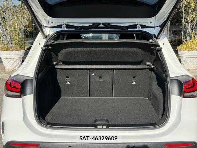 Mercedes Benz GLA-CLASS 2022-11 1871633-20