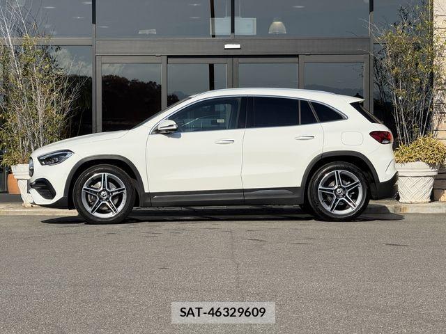 Mercedes Benz GLA-CLASS 2022-11 1871633-22
