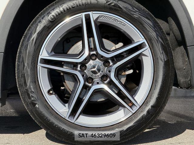 Mercedes Benz GLA-CLASS 2022-11 1871633-26