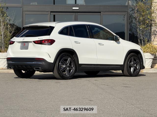 Mercedes Benz GLA-CLASS 2022-11 1871633-2