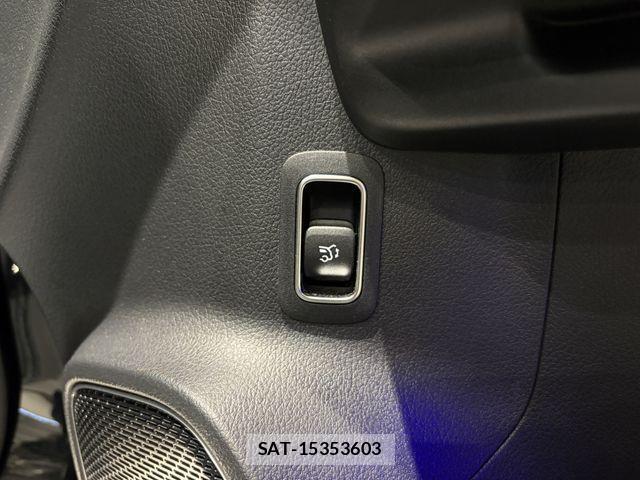 Mercedes Benz GLA-CLASS 2024-12 1904649-12
