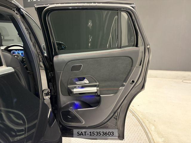 Mercedes Benz GLA-CLASS 2024-12 1904649-13