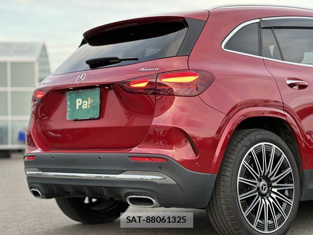 Mercedes Benz GLA-CLASS 2024-06 2082652-22