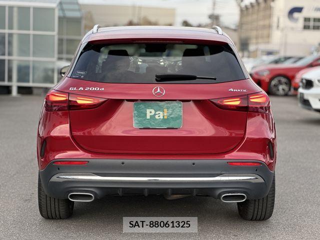 Mercedes Benz GLA-CLASS 2024-06 2082652-23