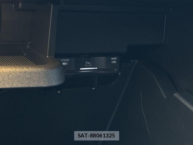 Mercedes Benz GLA-CLASS 2024-06 2082652-6