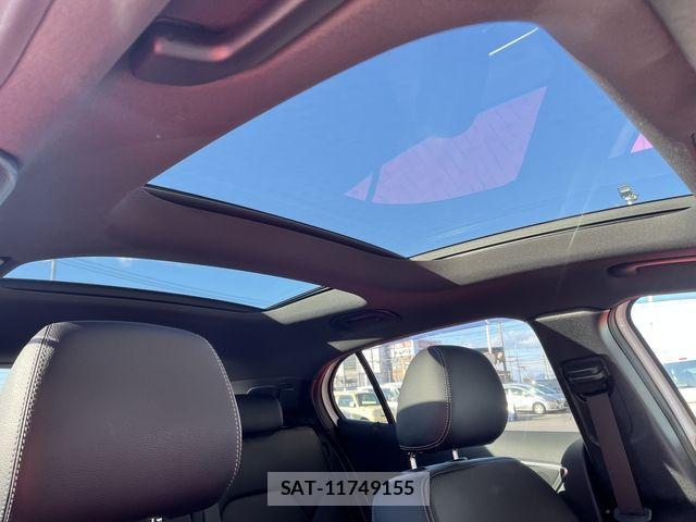 Mercedes Benz GLA-CLASS 2018-12 2318424-11