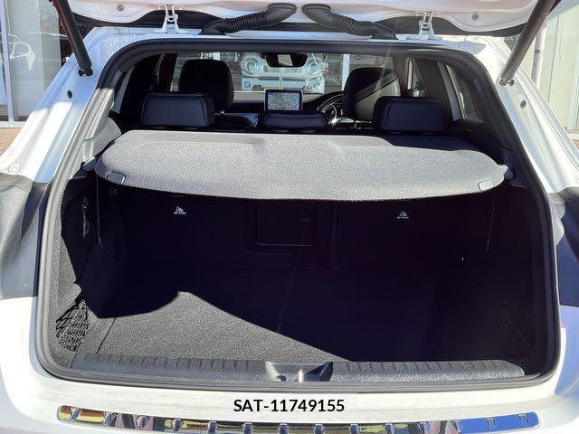 Mercedes Benz GLA-CLASS 2018-12 2318424-21