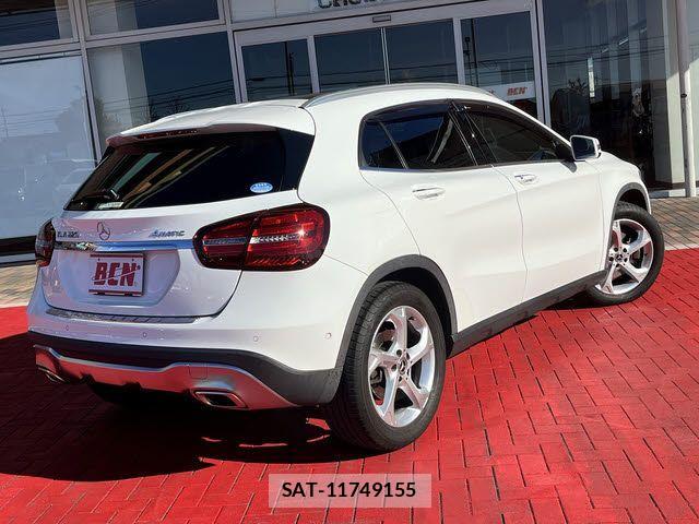 Mercedes Benz GLA-CLASS 2018-12 2318424-2