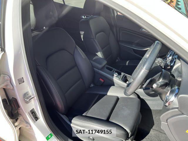 Mercedes Benz GLA-CLASS 2018-12 2318424-3