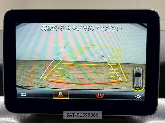 Mercedes Benz GLA-CLASS 2018-02 2318426-3
