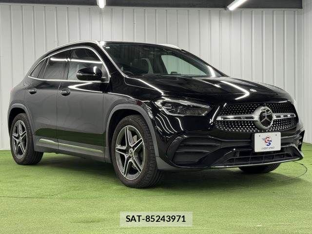 Mercedes Benz GLA-CLASS 2021-01 2486986-15