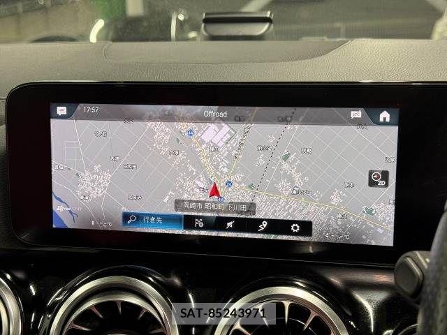 Mercedes Benz GLA-CLASS 2021-01 2486986-3