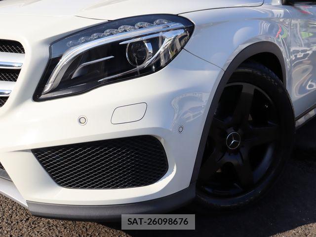 Mercedes Benz GLA-CLASS 2014-01 3379227-18