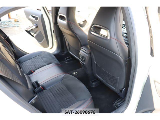 Mercedes Benz GLA-CLASS 2014-01 3379227-3